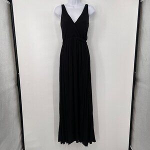 LULUS Women's Backless Black Maxi Dress S